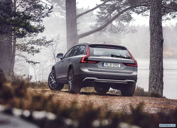 2017 Volvo V90 Cross Country - фотография 27 из 79