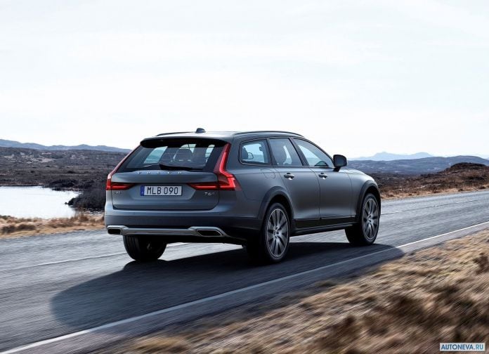2017 Volvo V90 Cross Country - фотография 30 из 79
