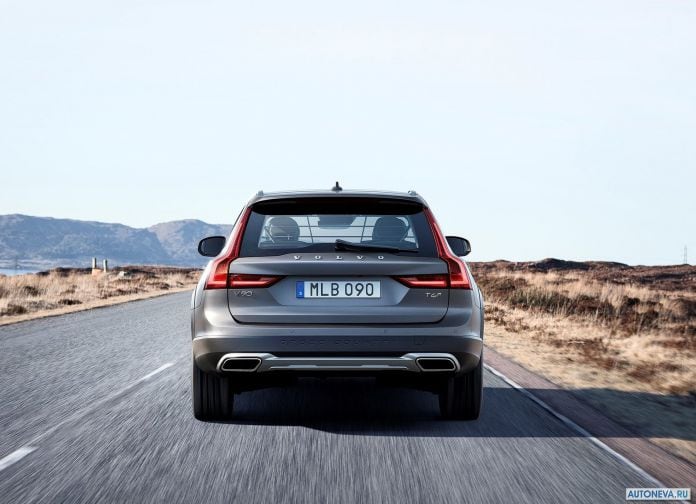 2017 Volvo V90 Cross Country - фотография 39 из 79