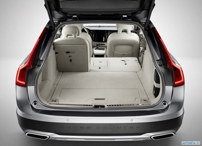2017 Volvo V90 Cross Country - фотография 60 из 79