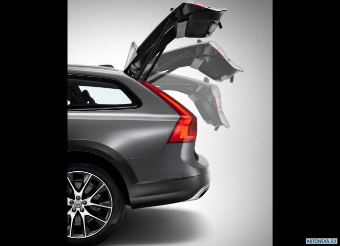 2017 Volvo V90 Cross Country - фотография 70 из 79