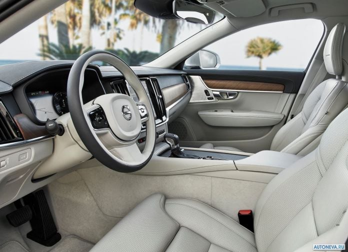 2017 Volvo V90 Estate - фотография 31 из 45