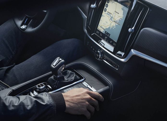 2017 Volvo V90 R-design - фотография 16 из 21
