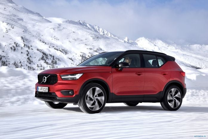 2018 Volvo XC40 D4 R-Design - фотография 9 из 40 2018 Volvo XC40 D4 R-Design - фотография 9 из 40
