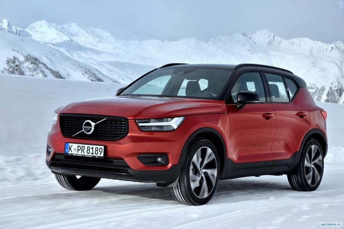 2018 Volvo XC40 D4 R-Design - фотография 10 из 40 2018 Volvo XC40 D4 R-Design - фотография 10 из 40