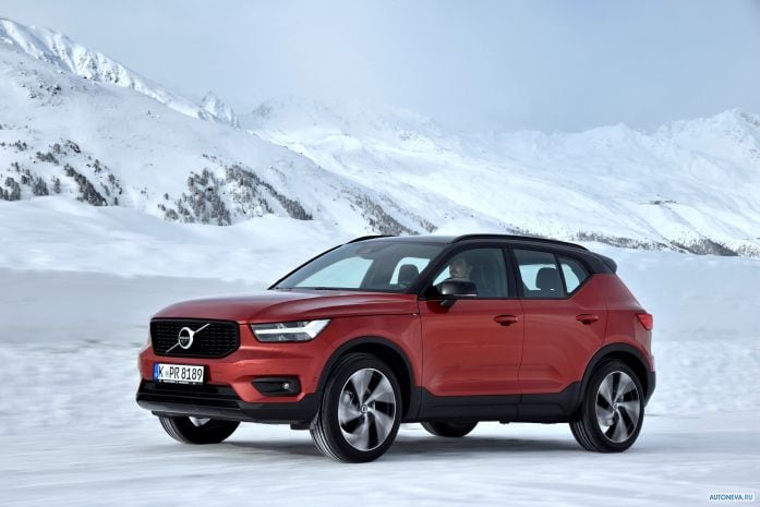2018 Volvo XC40 D4 R-Design - фотография 11 из 40 2018 Volvo XC40 D4 R-Design - фотография 11 из 40