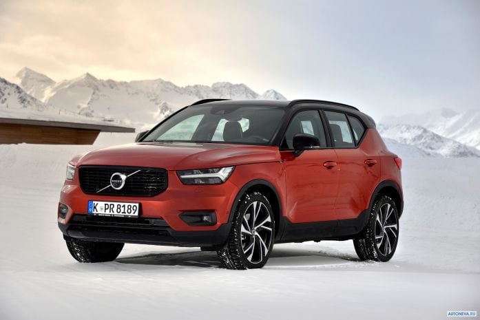 2018 Volvo XC40 D4 R-Design - фотография 13 из 40 2018 Volvo XC40 D4 R-Design - фотография 13 из 40