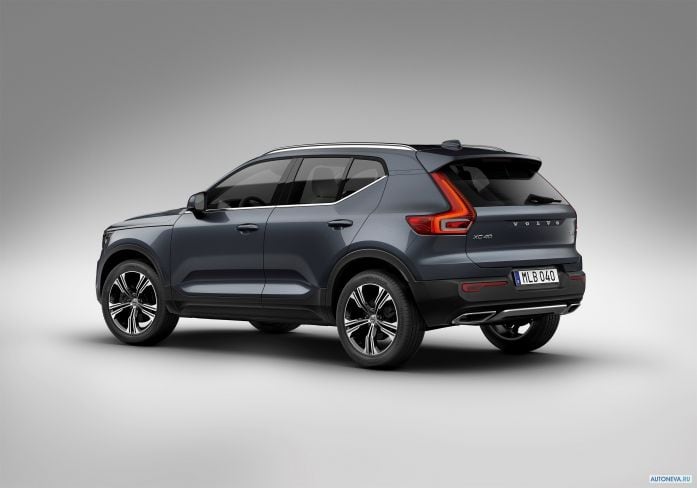 2018 Volvo XC40 T5 Inscription - фотография 4 из 21