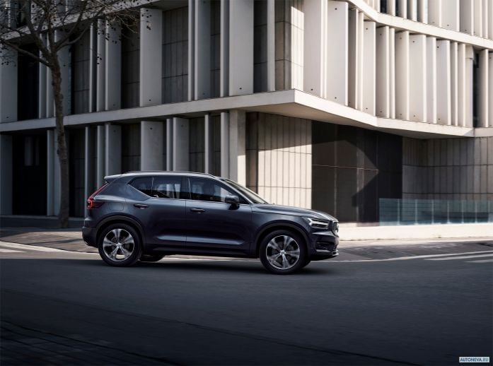 2018 Volvo XC40 T5 Inscription - фотография 6 из 21