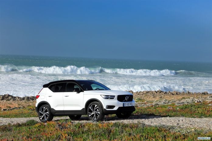 2018 Volvo XC40 T5 R-Design - фотография 6 из 40 2018 Volvo XC40 T5 R-Design - фотография 6 из 40