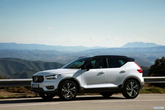 2018 Volvo XC40 T5 R-Design - фотография 10 из 40 2018 Volvo XC40 T5 R-Design - фотография 10 из 40