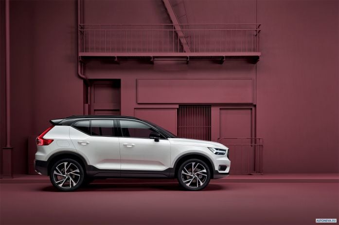 2018 Volvo XC40 T5 R-Design - фотография 20 из 40 2018 Volvo XC40 T5 R-Design - фотография 20 из 40