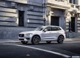 volvo_2018_xc60_008.jpg
