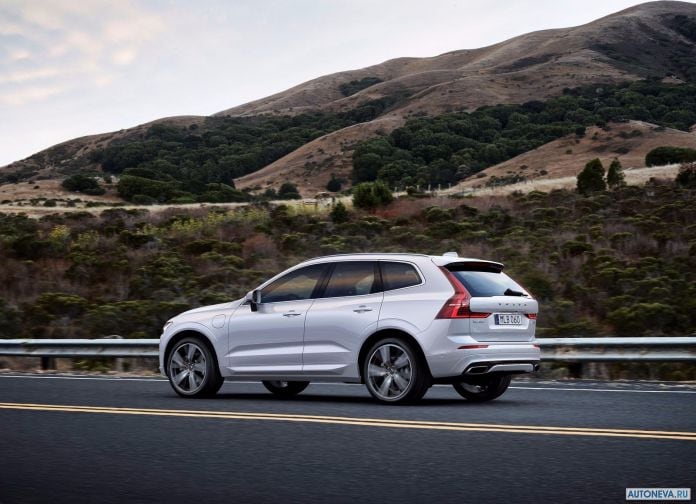 2018 Volvo XC60 - фотография 37 из 115