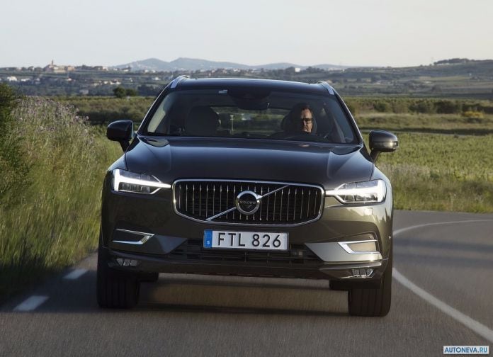 2018 Volvo XC60 - фотография 54 из 115