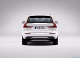 volvo_2018_xc60_073.jpg