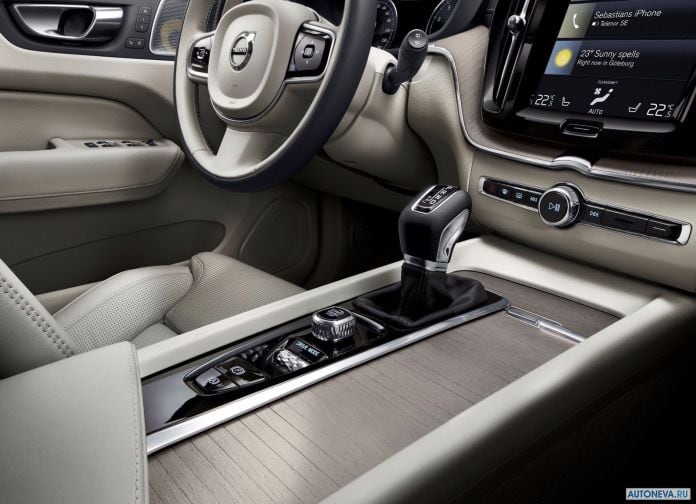 2018 Volvo XC60 - фотография 84 из 115