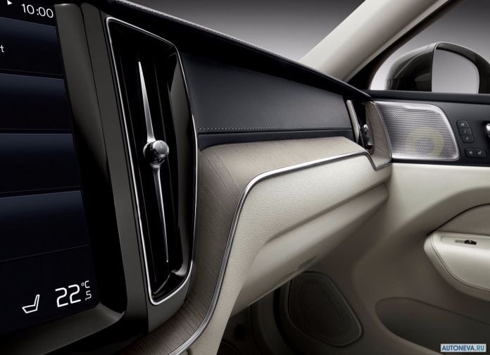 2018 Volvo XC60 - фотография 93 из 115