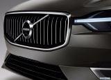 volvo_2018_xc60_100.jpg