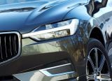 volvo_2018_xc60_102.jpg