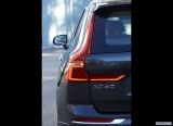 volvo_2018_xc60_109.jpg
