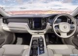 volvo_2018_xc60_uk_version_093.jpg