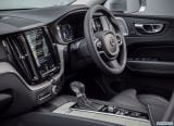volvo_2018_xc60_uk_version_097.jpg