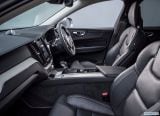 volvo_2018_xc60_uk_version_098.jpg