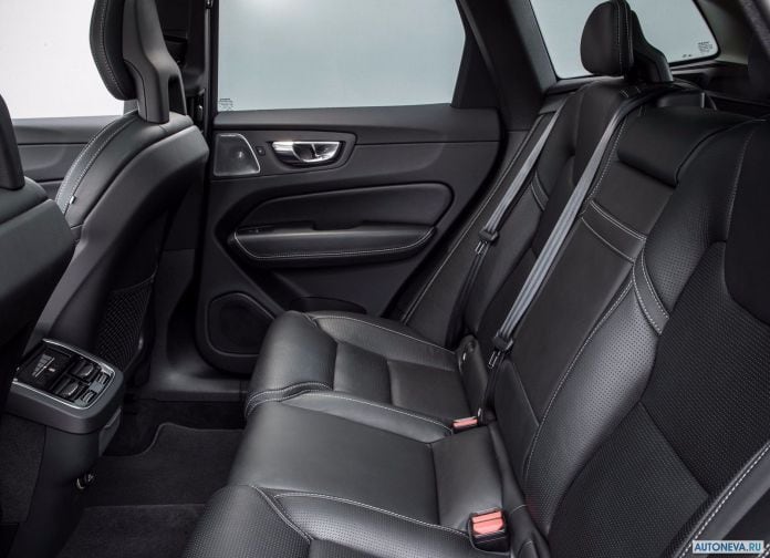 2018 Volvo XC60 UK-version - фотография 102 из 159