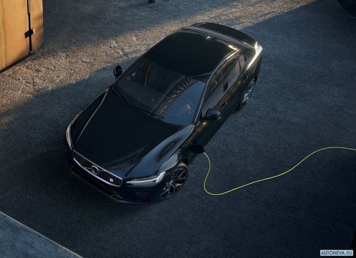 2019 Volvo S60 - фотография 10 из 143