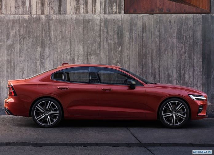 2019 Volvo S60 - фотография 14 из 143