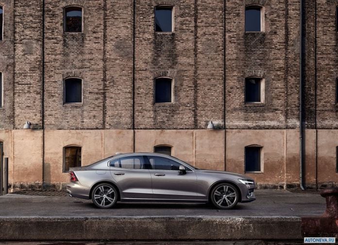 2019 Volvo S60 - фотография 18 из 143