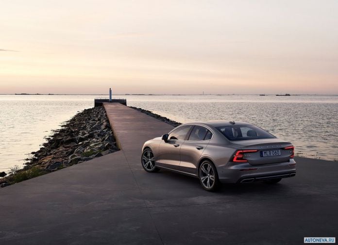 2019 Volvo S60 - фотография 35 из 143