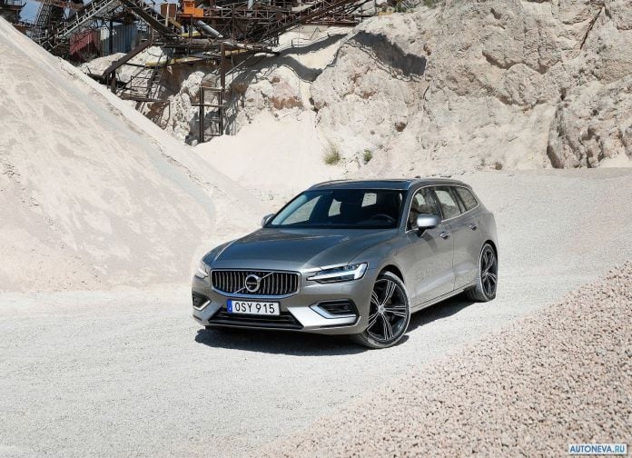 2019 Volvo V60 - фотография 12 из 215