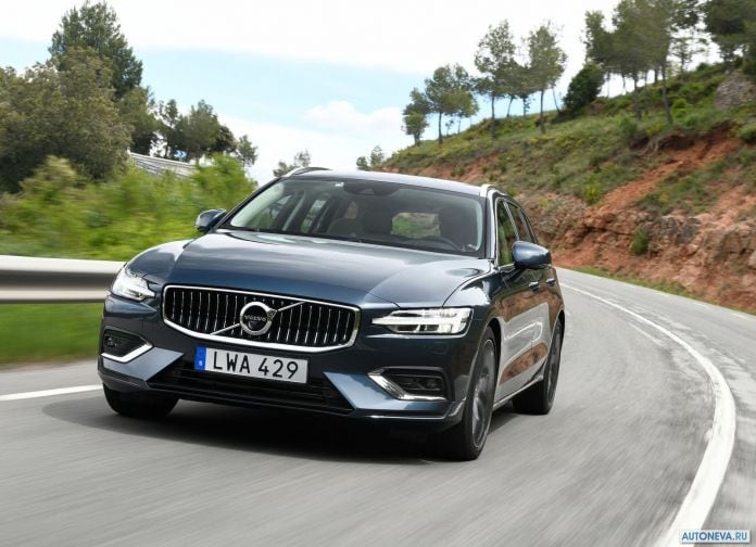 2019 Volvo V60 - фотография 40 из 215