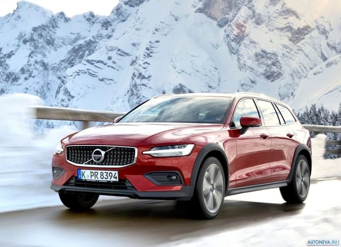 2019 Volvo V60 Cross Country - фотография 12 из 107