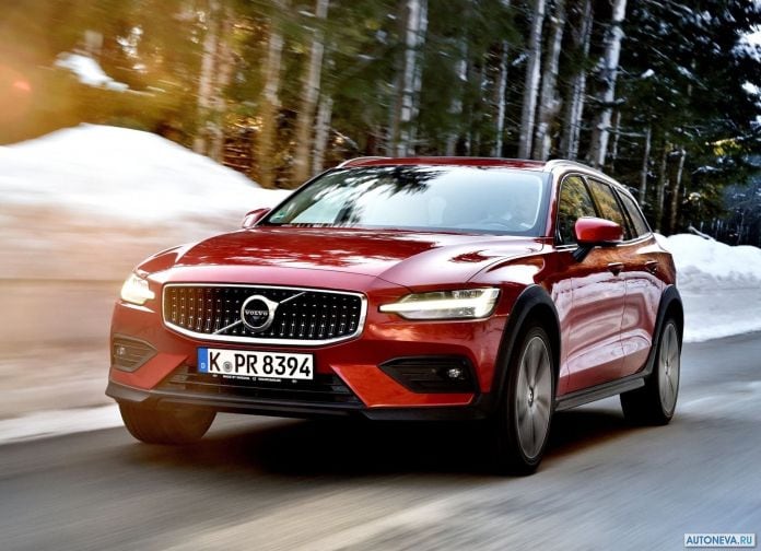 2019 Volvo V60 Cross Country - фотография 13 из 107