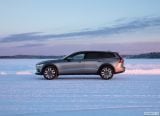 volvo_2019_v60_cross_country_027.jpg