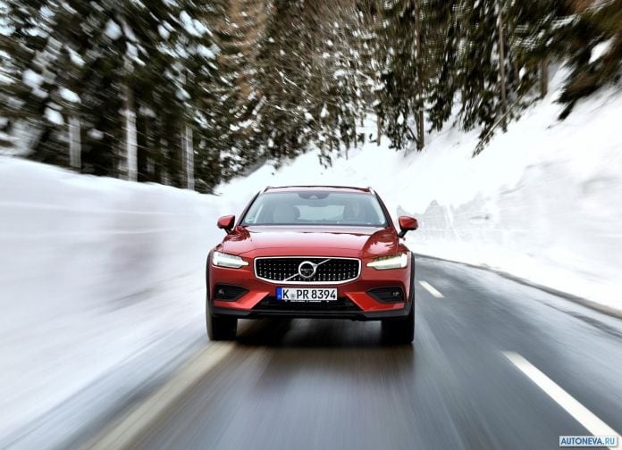 2019 Volvo V60 Cross Country - фотография 52 из 107