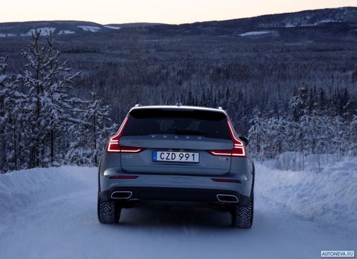 2019 Volvo V60 Cross Country - фотография 53 из 107