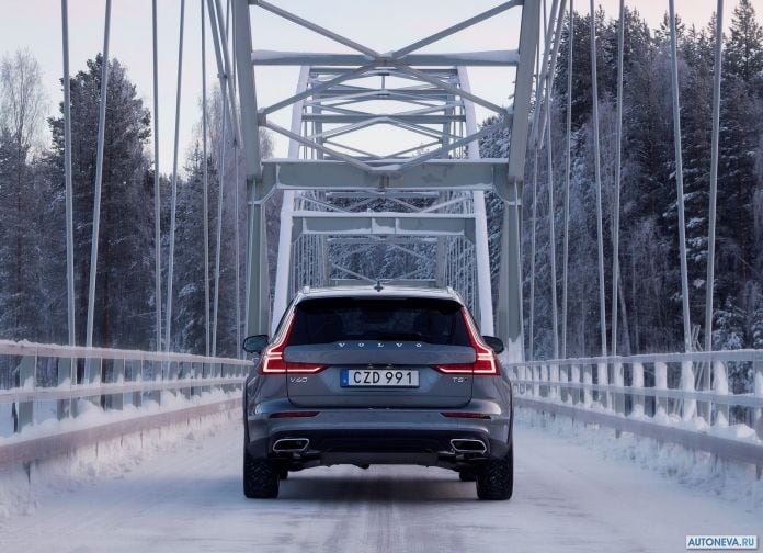 2019 Volvo V60 Cross Country - фотография 54 из 107