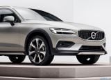 volvo_2019_v60_cross_country_098.jpg