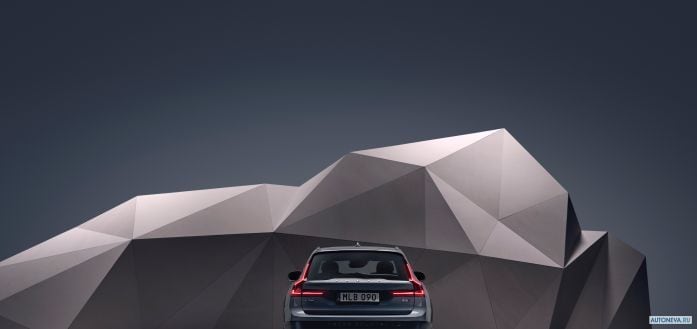 2020 Volvo V90 B6 Cross Country - фотография 9 из 9