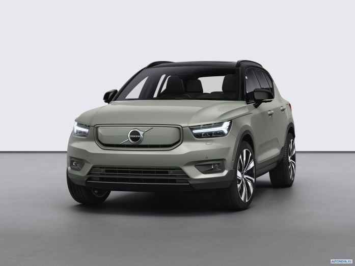 2020 Volvo XC40 Recharge P8 AWD - фотография 1 из 24