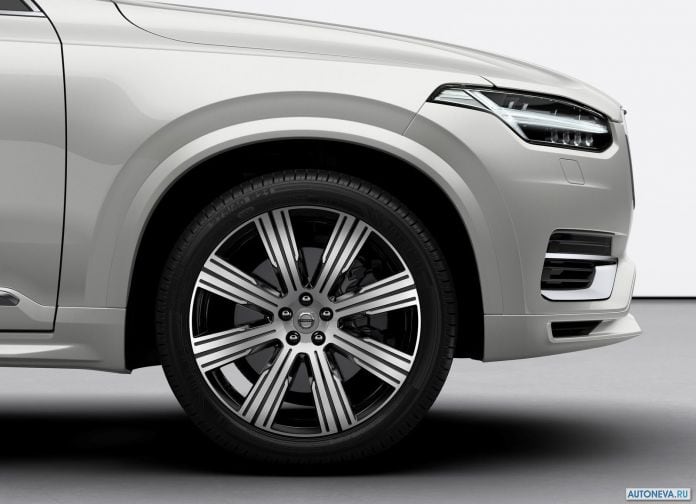 2020 Volvo XC90 - фотография 38 из 44