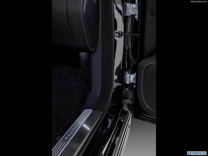 2020 Volvo XC90 Armoured - фотография 9 из 10 2020 Volvo XC90 Armoured - фотография 9 из 10