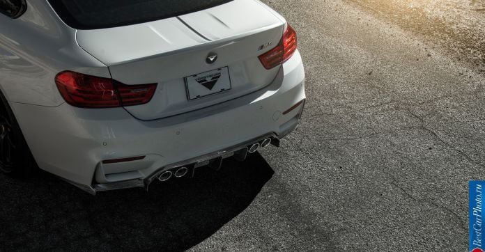 2014 Vorsteiner BMW M4 Coupe GTS - фотография 15 из 24