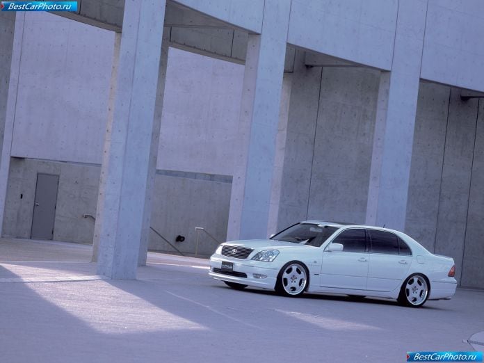 2001 Wald Toyota Celsior - фотография 4 из 29