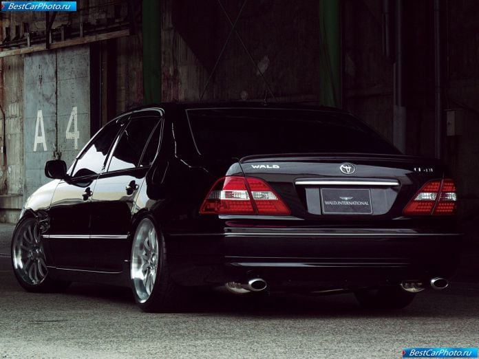 2001 Wald Toyota Celsior - фотография 17 из 29