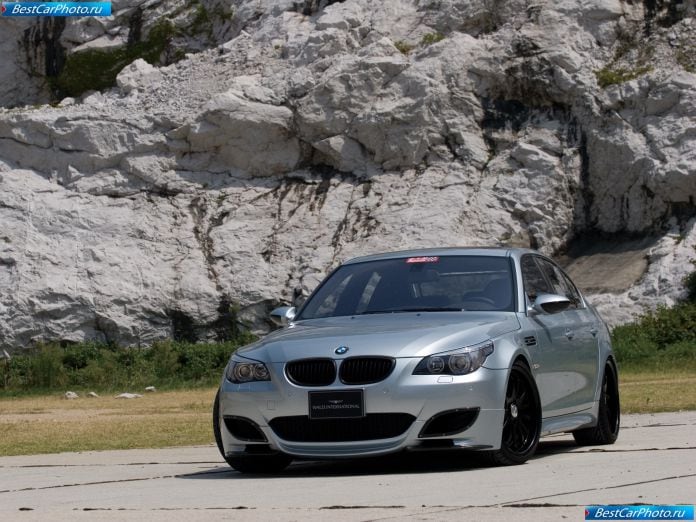 2008 Wald Bmw M5 - фотография 2 из 16